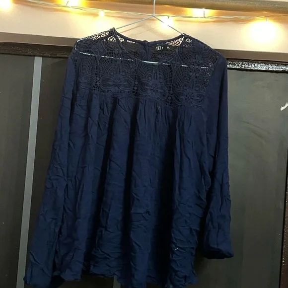 New / Comfy  Net Navy Blue Party top - Picture 2 of 4